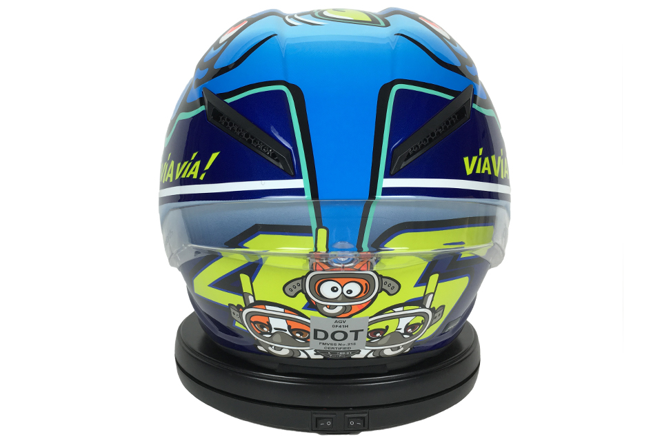 agv_corsa_rossi_misano_2015_shark_helmet