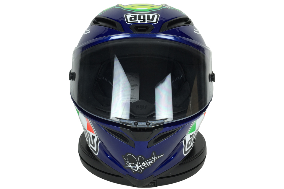 agv_corsa_rossi_misano_2015_shark_helmet