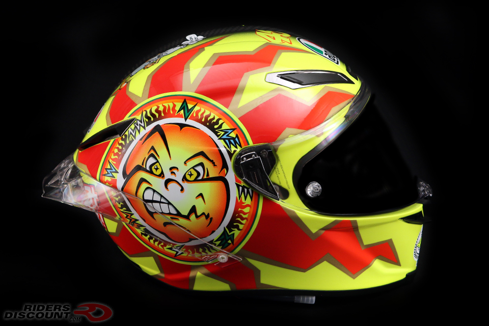 agv_pista_gp_r_valentino_rossi_20_years_