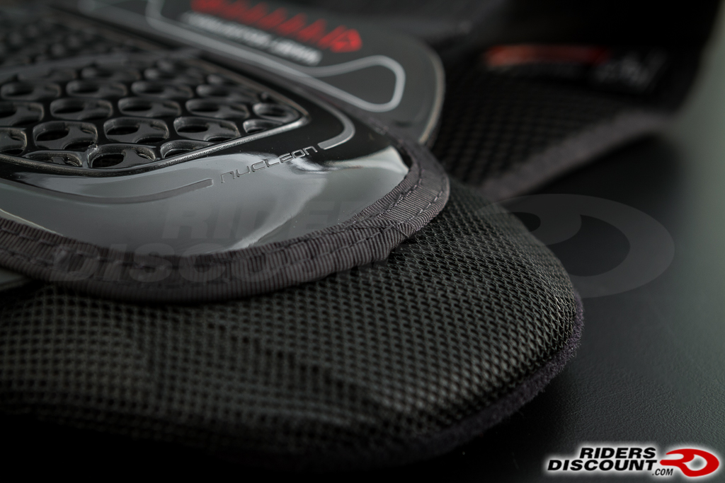 alpinestars_armor_nucleon_backprotector_