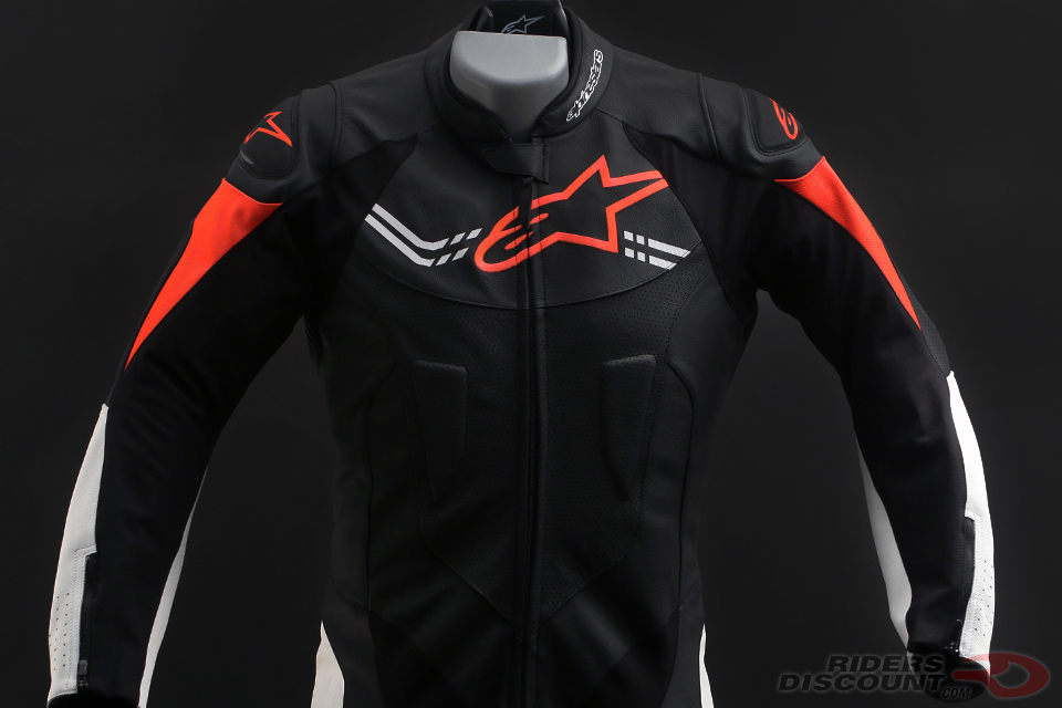 alpinestars_challenger_v2_suit_front_det