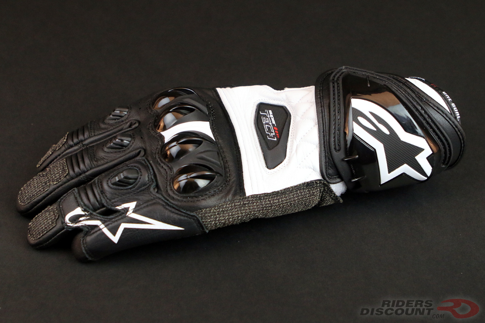 alpinestars_supertech_gloves_left_center