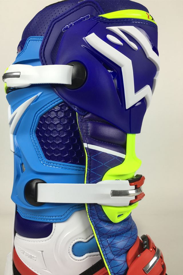 alpinestars_venom_tech_10_outside_detail