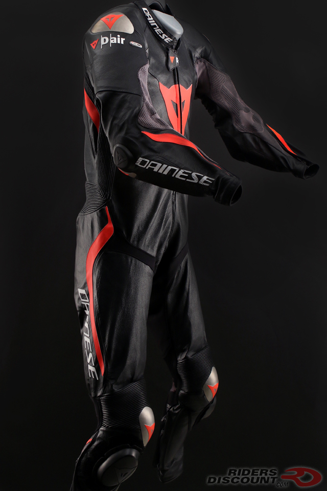 dainese_mugello_r_d_air_suit_right.jpg