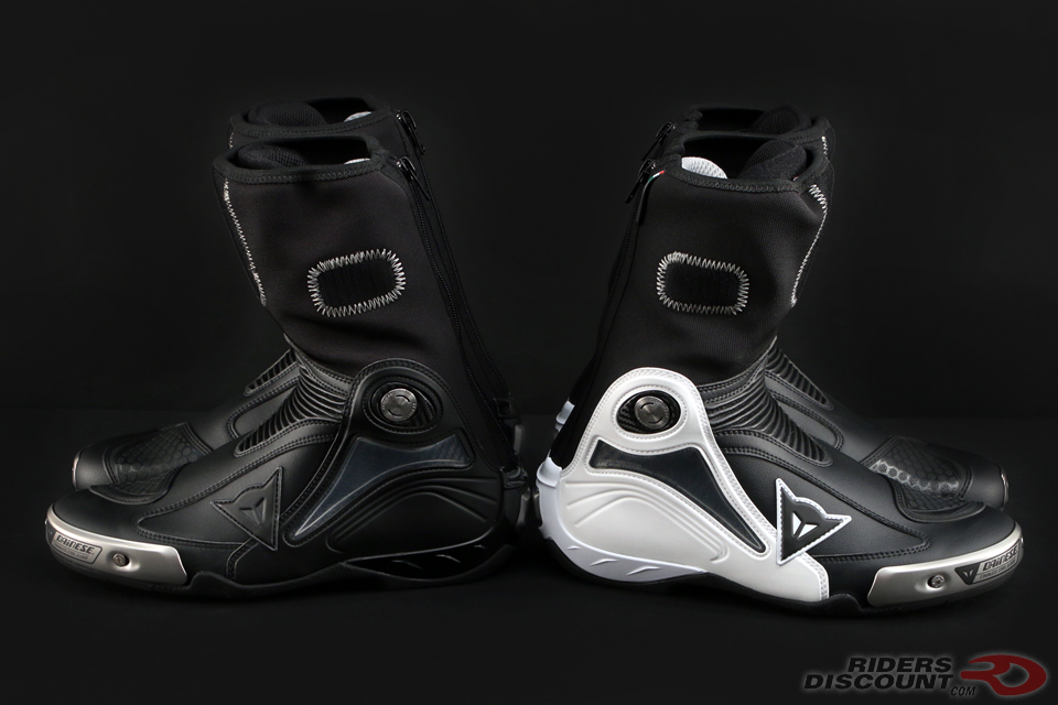 dainese_r_axial_pro_in_boots_both.jpg