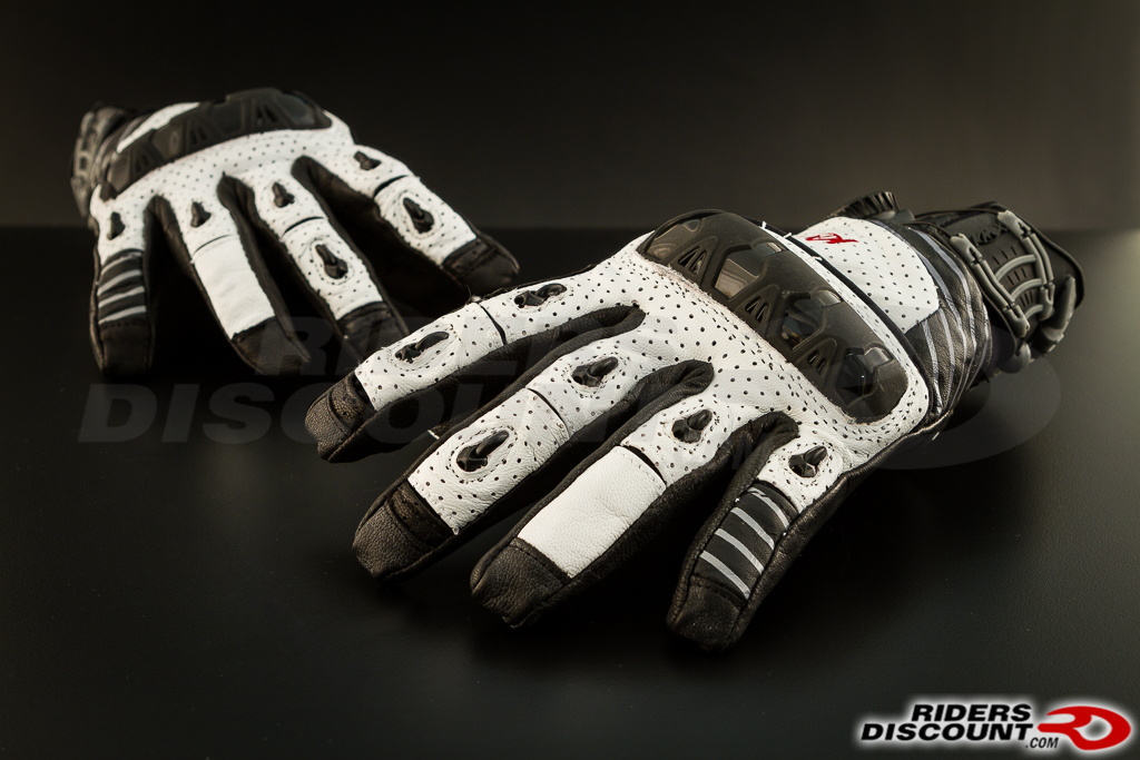 knox_glove_orsa_2.jpg