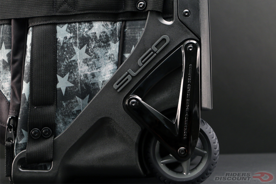 ogio_rig_9800_special_ops_left_detail.jp